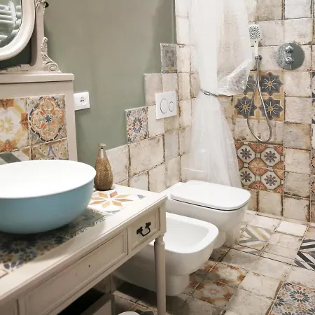 L'arte Al Mare Apartment *